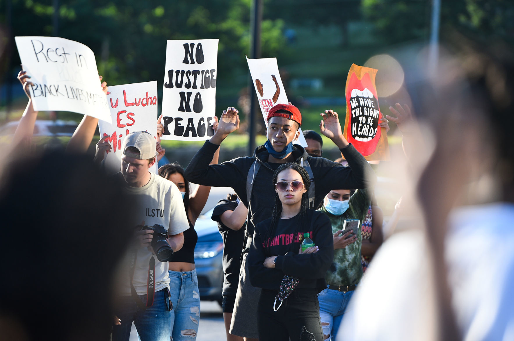 053120-qc-nws-protest-038